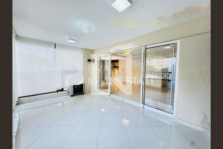 Apartamento para alugar com 3 quartos, 136m² em Chácara Inglesa, São Paulo