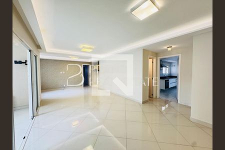 Apartamento para alugar com 3 quartos, 136m² em Chácara Inglesa, São Paulo