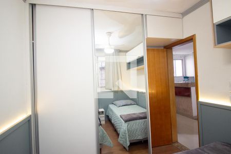 Quarto 2 de apartamento à venda com 2 quartos, 45m² em Morro do Confisco, Contagem