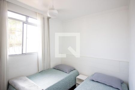 Quarto 1 de apartamento à venda com 2 quartos, 45m² em Morro do Confisco, Contagem