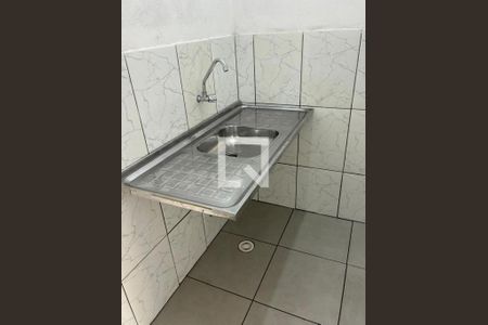 Cozinha de kitnet/studio para alugar com 1 quarto, 20m² em Jardim Maia, São Paulo