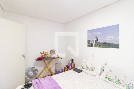 Quarto 1 de apartamento para alugar com 2 quartos, 36m² em Chacara Santa Lucia, Carapicuíba