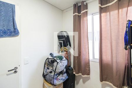 Quarto 2 de apartamento para alugar com 2 quartos, 36m² em Chacara Santa Lucia, Carapicuíba