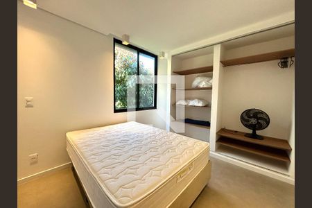 Quarto 2 de casa para alugar com 8 quartos, 780m² em Campeche Leste, Florianópolis