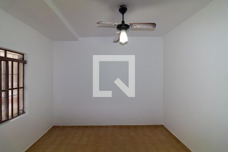 Quarto 1 de casa para alugar com 5 quartos, 300m² em Cidade São Mateus, São Paulo