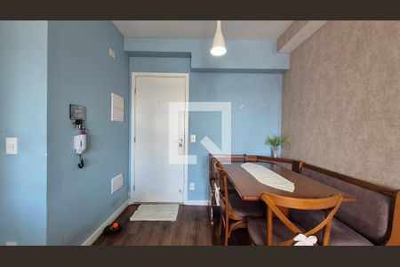 Sala de apartamento à venda com 2 quartos, 62m² em Vila Apiai, Santo André