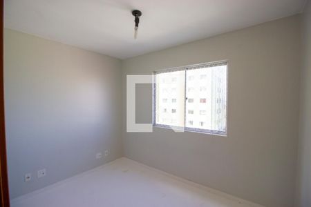Apartamento para alugar com 2 quartos, 48m² em Qs 303, Brasília