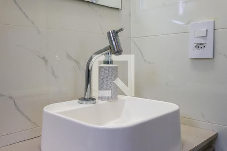 Banheiro da Suíte de apartamento para alugar com 1 quarto, 25m² em Paraíso do Morumbi, São Paulo