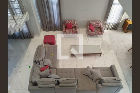 Casa à venda com 4 quartos, 330m² em Swiss Park, Campinas