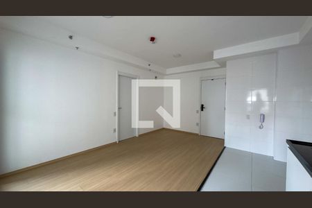 Sala, Cozinha e Área de Serviço de apartamento para alugar com 1 quarto, 50m² em Santo Amaro, São Paulo