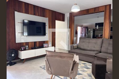 Casa à venda com 3 quartos, 148m² em Parque São Quirino, Campinas