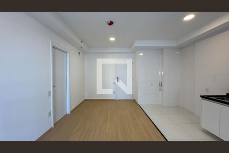 sala, Cozinha e Área de Serviço de apartamento para alugar com 1 quarto, 50m² em Santo Amaro, São Paulo