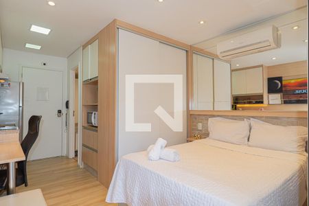 Quarto de kitnet/studio para alugar com 1 quarto, 35m² em Consolação, São Paulo