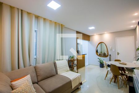 Sala de apartamento à venda com 2 quartos, 64m² em Vila Pires, Santo André