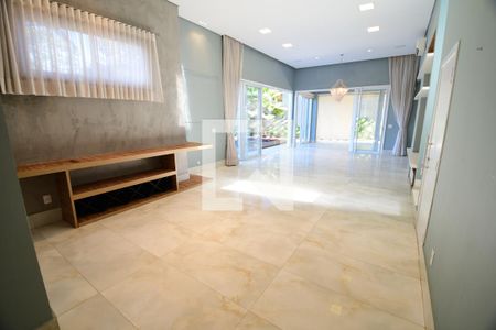 Sala de casa de condomínio à venda com 3 quartos, 310m² em Residencial Parque dos Alecrins, Campinas