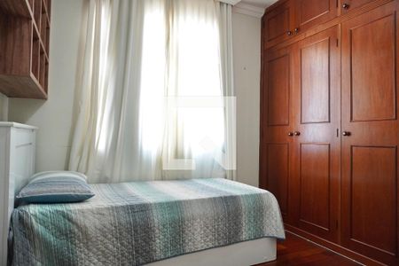 Apartamento à venda com 3 quartos, 106m² em Carmo, Belo Horizonte