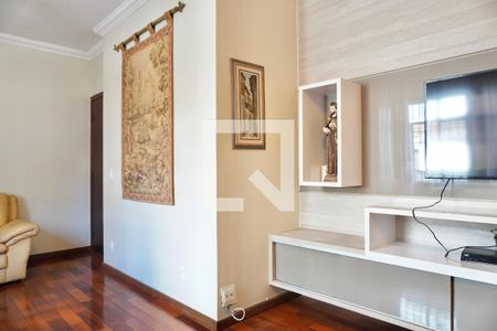 Apartamento à venda com 3 quartos, 106m² em Carmo, Belo Horizonte