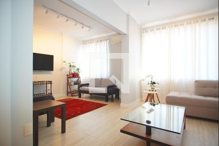 Sala 2 de apartamento para alugar com 2 quartos, 110m² em Floresta, Porto Alegre