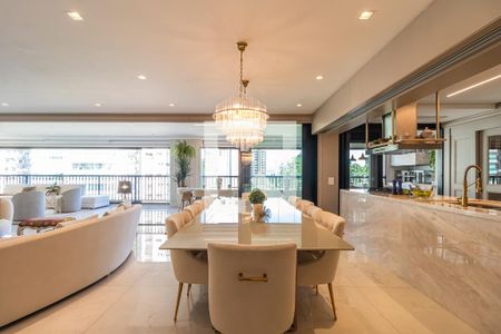 Apartamento à venda com 4 quartos, 365m² em Alphaville Industrial, Barueri