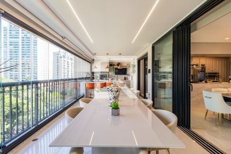 Apartamento à venda com 4 quartos, 365m² em Alphaville Industrial, Barueri