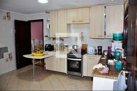 Detalhe - Sala e Sala de Jantar de casa para alugar com 4 quartos, 559m² em Casa Verde Alta, São Paulo