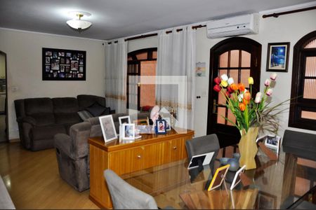 Detalhe - Sala e Sala de Jantar de casa para alugar com 4 quartos, 559m² em Casa Verde Alta, São Paulo