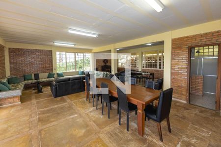 Sala 1 de casa de condomínio à venda com 4 quartos, 2100m² em Morro do Chapéu, Nova Lima