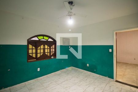 Quarto 1 de casa para alugar com 3 quartos, 80m² em Ze Garoto, São Gonçalo