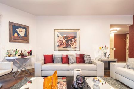Sala de apartamento para alugar com 4 quartos, 208m² em Indianópolis, São Paulo