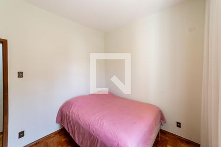 Quarto 2 de apartamento para alugar com 3 quartos, 90m² em Cruzeiro, Belo Horizonte