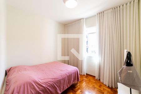 Quarto 2 de apartamento para alugar com 3 quartos, 90m² em Cruzeiro, Belo Horizonte