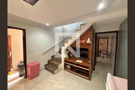 Sala de casa à venda com 3 quartos, 150m² em Parque Boturussu, São Paulo