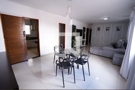 Apartamento para alugar com 2 quartos, 89m² em Setor Bela Vista, Goiânia