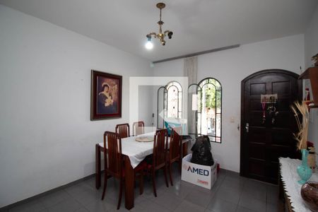 Sala de casa à venda com 3 quartos, 300m² em Jardim Vila Galvao, Guarulhos