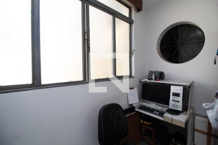 Escritório de casa à venda com 3 quartos, 300m² em Jardim Vila Galvao, Guarulhos