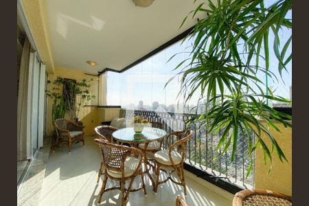 Sala de apartamento à venda com 4 quartos, 192m² em Perdizes, São Paulo