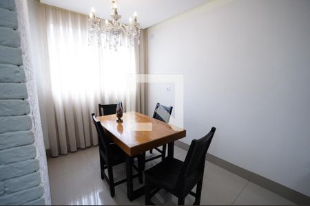 Apartamento para alugar com 2 quartos, 56m² em Setor Bueno, Goiânia