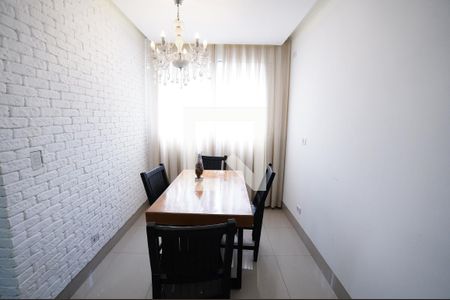Apartamento para alugar com 2 quartos, 56m² em Setor Bueno, Goiânia