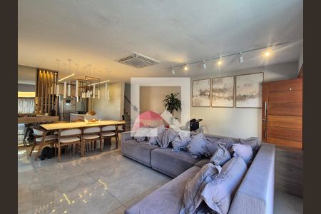 Casa de Condomínio para alugar com 3 quartos, 400m² em Recreio dos Bandeirantes, Rio de Janeiro
