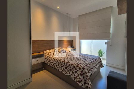 Casa de Condomínio para alugar com 3 quartos, 400m² em Recreio dos Bandeirantes, Rio de Janeiro