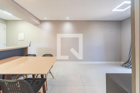 Sala de apartamento à venda com 2 quartos, 55m² em Vila Tibiriçá, Santo André