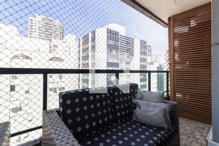 Varanda 1 de apartamento para alugar com 3 quartos, 146m² em Vila Olímpia, São Paulo
