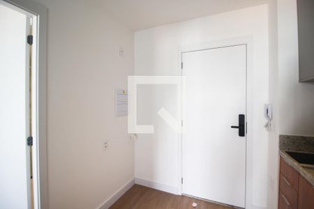 Cozinha de apartamento para alugar com 1 quarto, 24m² em Vila Nova Conceição, São Paulo