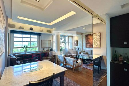 Apartamento à venda com 2 quartos, 135m² em Gávea, Rio de Janeiro