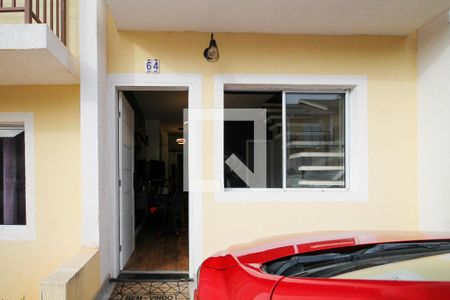 Entrada de casa de condomínio para alugar com 2 quartos, 64m² em Chácara Ondas Verdes, Cotia