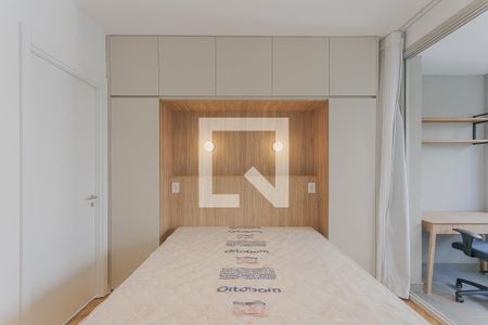 Quarto de kitnet/studio para alugar com 1 quarto, 30m² em Pinheiros, São Paulo