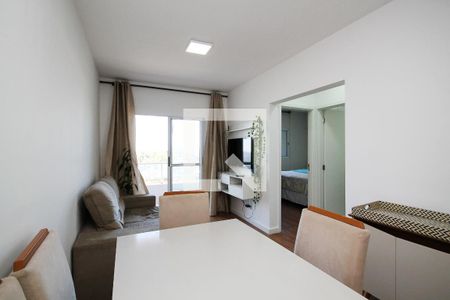 Sala de apartamento para alugar com 2 quartos, 54m² em Jardim Marilu, Cotia