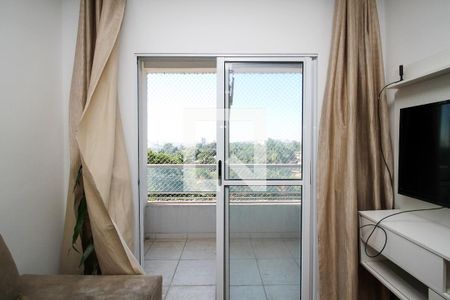 Varanda Sala de apartamento para alugar com 2 quartos, 54m² em Jardim Marilu, Cotia