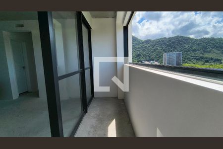 Varanda  de apartamento à venda com 3 quartos, 65m² em Barra da Tijuca, Rio de Janeiro