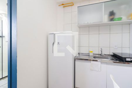 Quarto / Cozinha de kitnet/studio para alugar com 1 quarto, 24m² em Vila Campanela, São Paulo